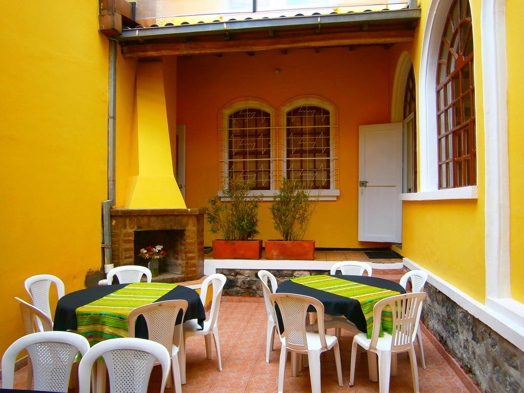 The Yellow House Кито Экстерьер фото