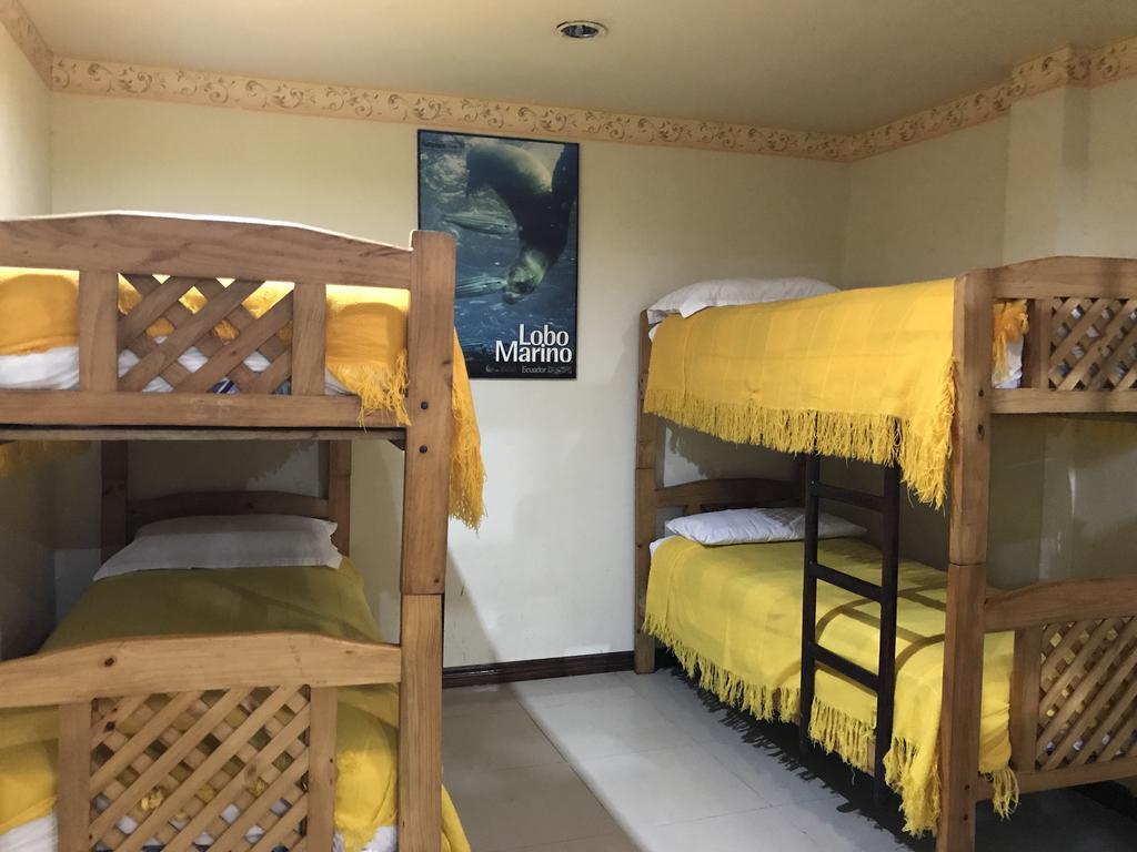 The Yellow House Кито Экстерьер фото